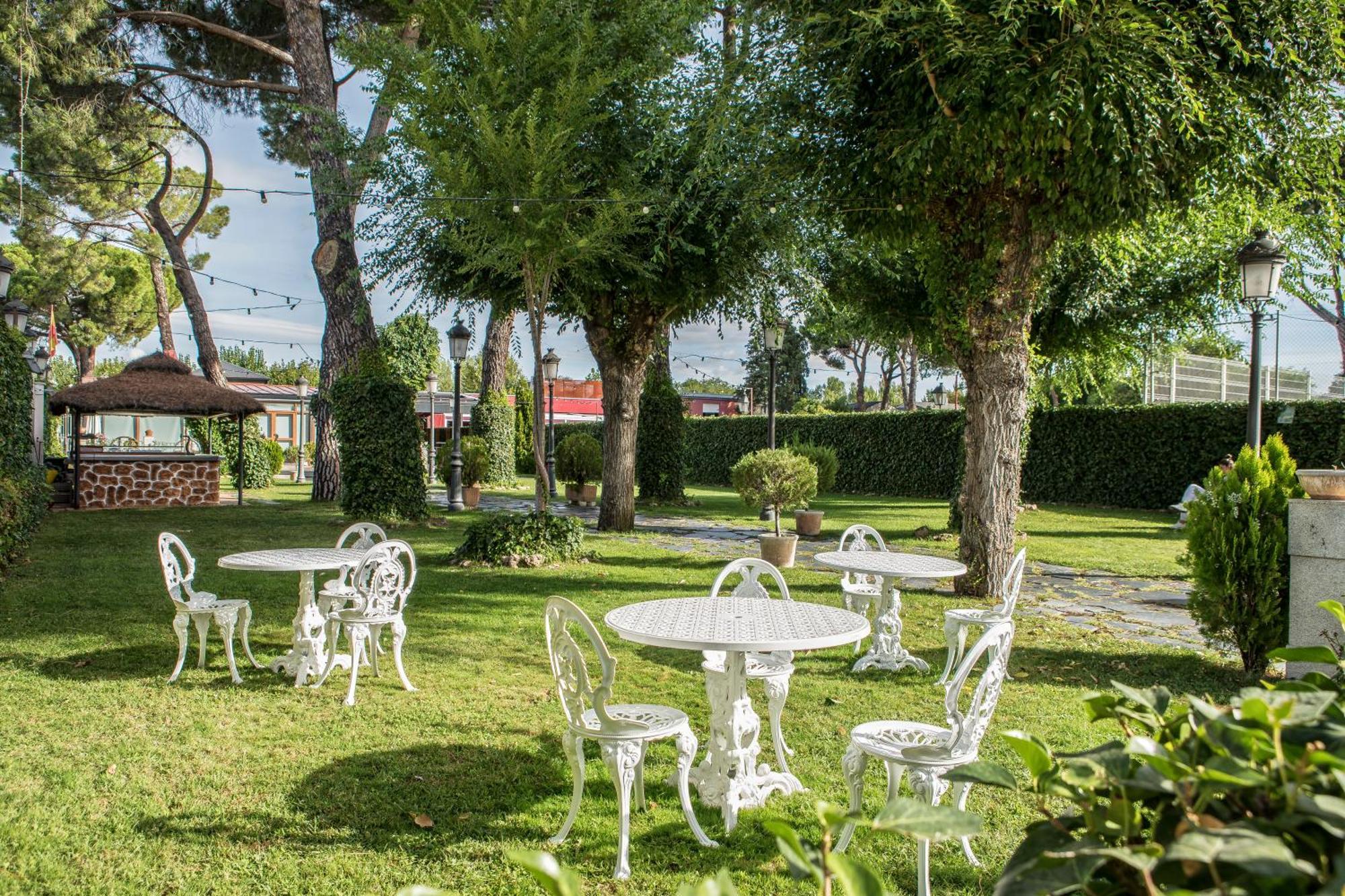 Hotel Casa Jose Diaz San Agustin De Guadalix Exterior photo